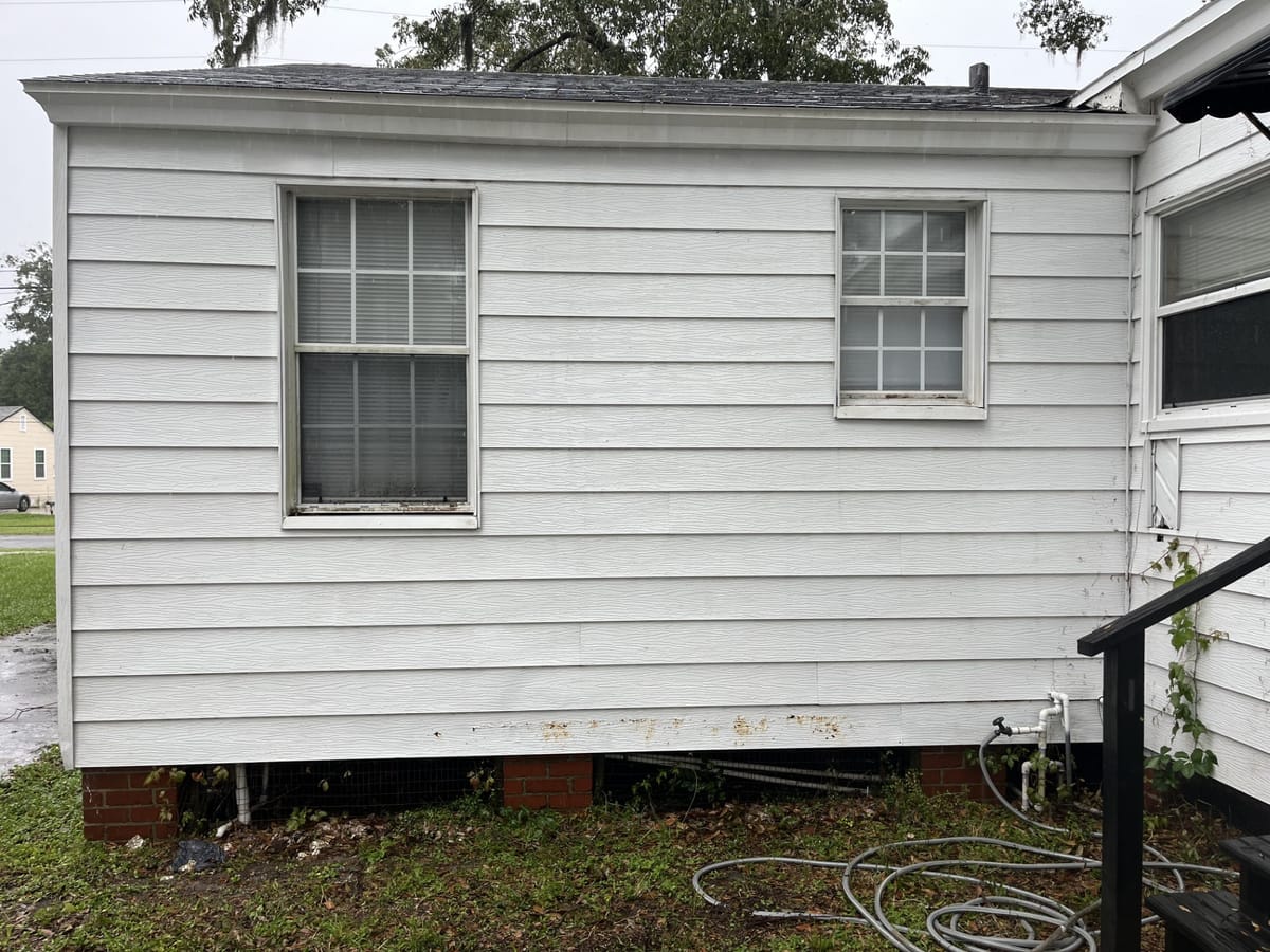 House Wash — Siding — after cleaning